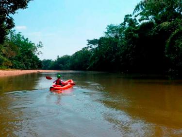 Kayak Rio Guineo Villagarzon River